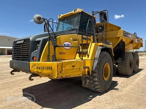 Used Komatsu Highway truck